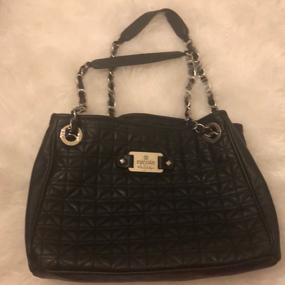 Nicole Miller pocket book